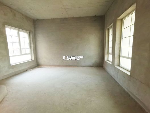涿州城西区西京都高尔夫别墅4室3厅房源信息第1张图片