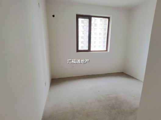 高铁新干线3室2厅2卫第5张缩略图