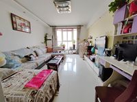 开发区名流枫景洋房3室2厅1卫(编号H136000025)