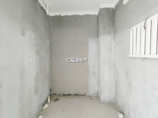 鸿盛凯旋门3室2厅2卫第8张缩略图