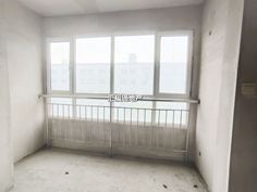 技校家园3室2厅2卫二手房