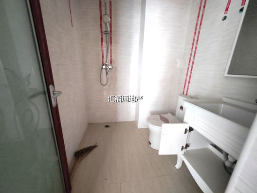 天伦湾一期3室2厅2卫第7张缩略图