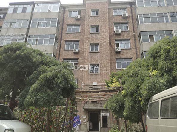 质检站家属院第0张图片