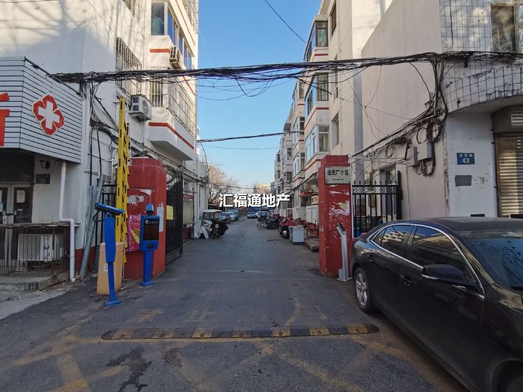 造纸厂小区大门口