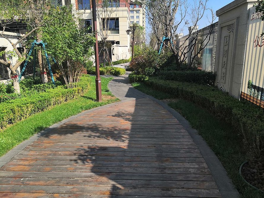 上河天著实景图(社区道路)
