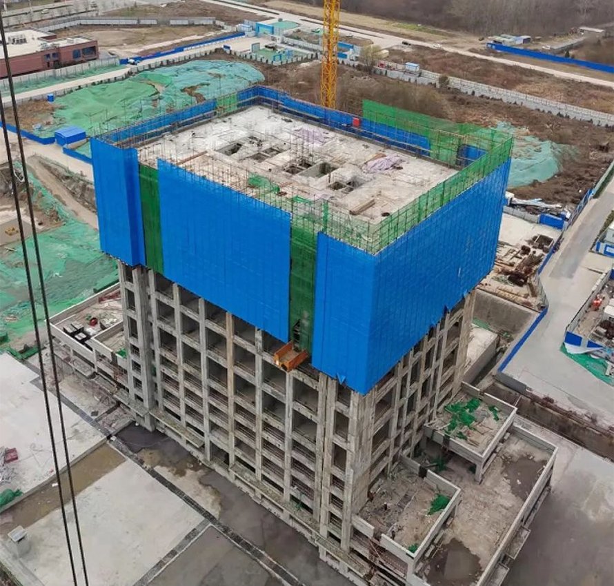 2021年11月，浪潮一览云山A3#楼主体工程已建至地上10层