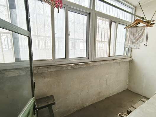凌云厂家属院2室1厅1卫第6张缩略图