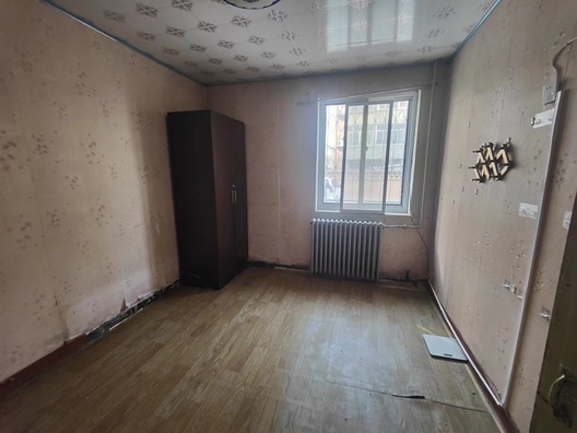 铁道部建厂局家属楼（机械总队家属院）2室1厅1卫第3张缩略图