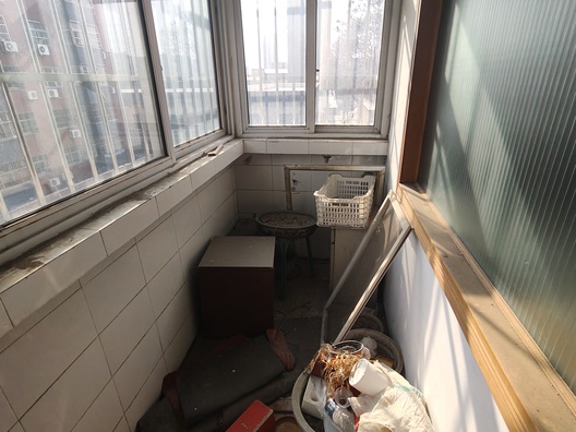 温馨小区3室2厅2卫第10张缩略图