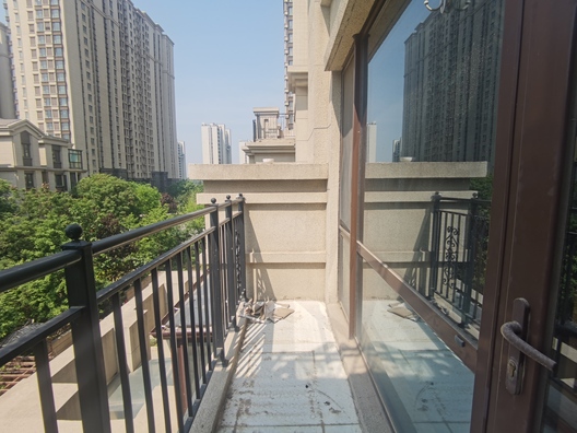 涿州市高铁新城鸿坤理想湾3室2厅房源信息第9张图片