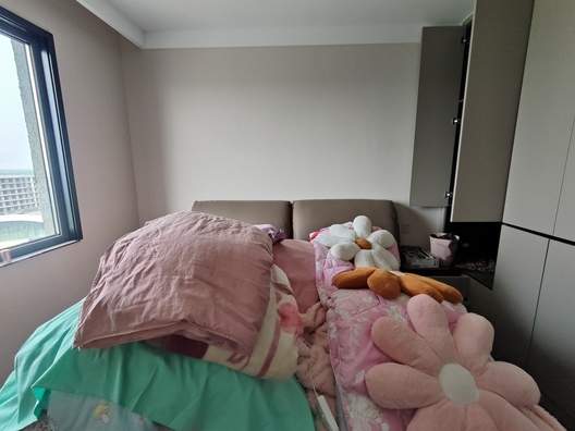 技校家园3室2厅2卫第3张缩略图