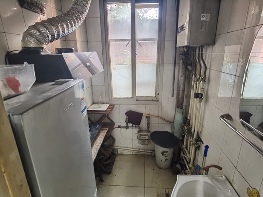 老干部局家属院2室1厅1卫第4张缩略图