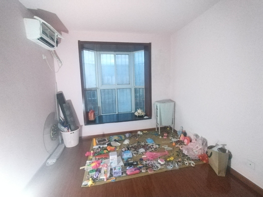 名流枫景洋房3室2厅2卫第6张缩略图