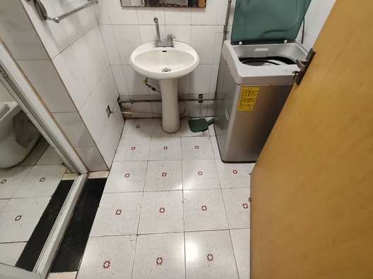华阳公寓2室2厅1卫第9张缩略图