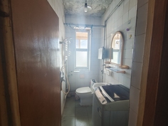 工商局小区（冠云西路）2室1厅1卫(编号Z024147201)