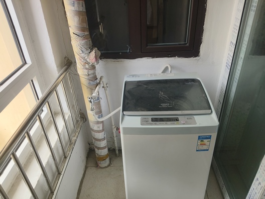 翡翠滨江2室2厅1卫第7张缩略图