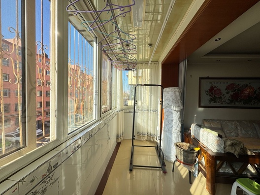 联合小区四号院3室2厅1卫第8张缩略图