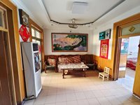桃园区民政局小区3室2厅1卫