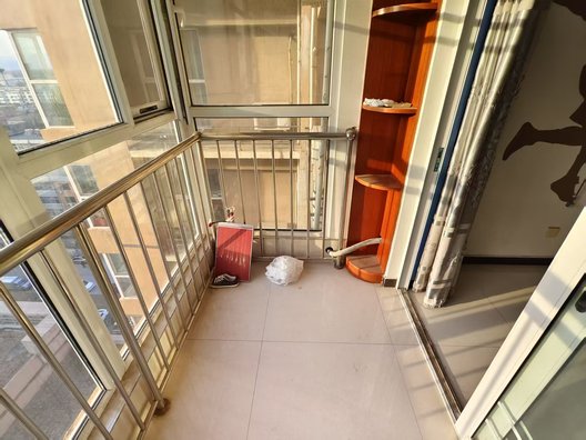 汇元新天地3室1厅1卫第9张缩略图