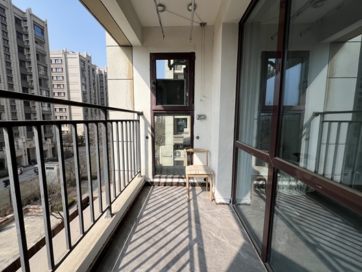 华融现代城3室2厅1卫第8张缩略图
