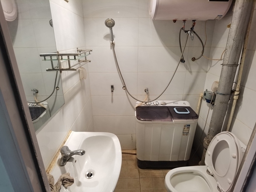 仁和小区1室2厅1卫第7张缩略图