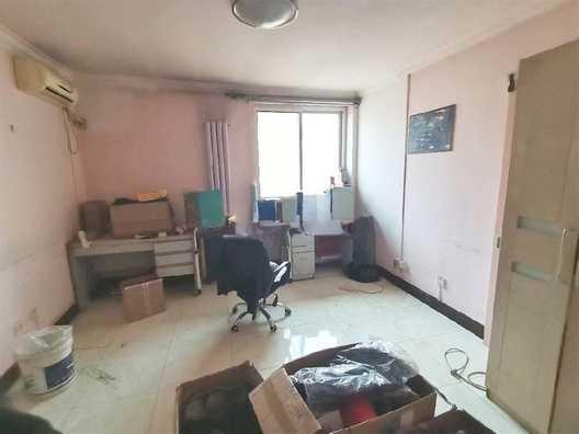 兴泰花园4室3厅2卫第6张缩略图
