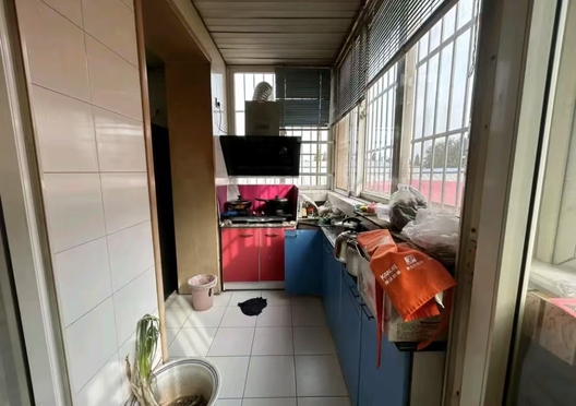 一七三小区3室1厅1卫第6张缩略图