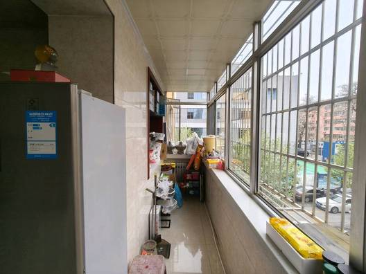 联合二号院4室2厅1卫第9张缩略图