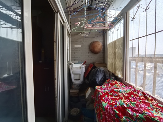 联合六号院3室2厅1卫第8张缩略图