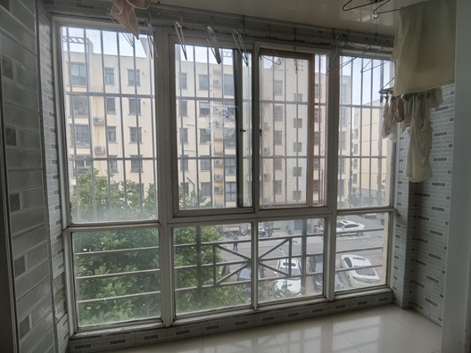 名流枫景洋房3室2厅1卫第8张缩略图