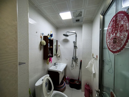 仁和小区3室2厅1卫第7张缩略图