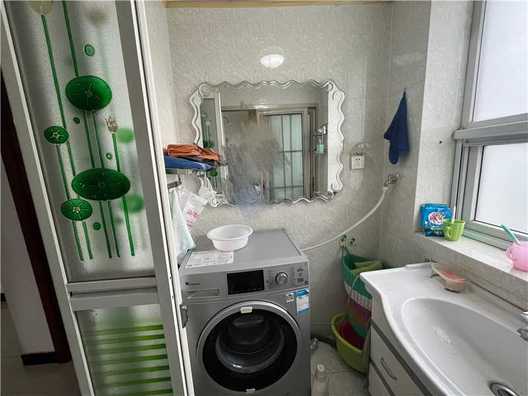 名流枫景五期3室2厅1卫第7张缩略图