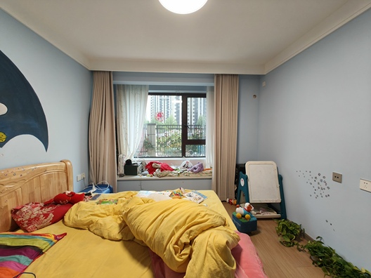 中铁建樾府国际3室2厅2卫第3张缩略图