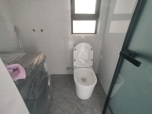 华远和府二期3室2厅2卫第8张缩略图