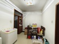 光明小区3室2厅126m²66万